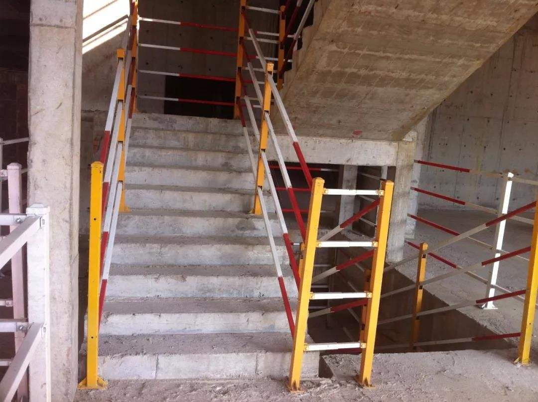 长春高新区工地楼梯护栏